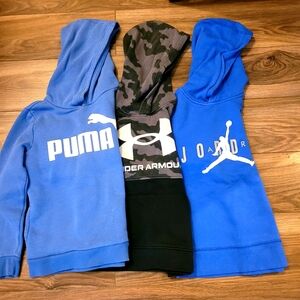 3 Hoodies  Puma Under-Armour Jordan's